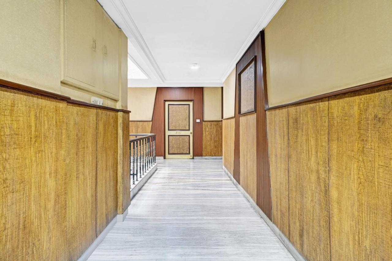 Super Townhouse Oak Hotel Belsons Taj Mahal Secundurabad Exterior foto